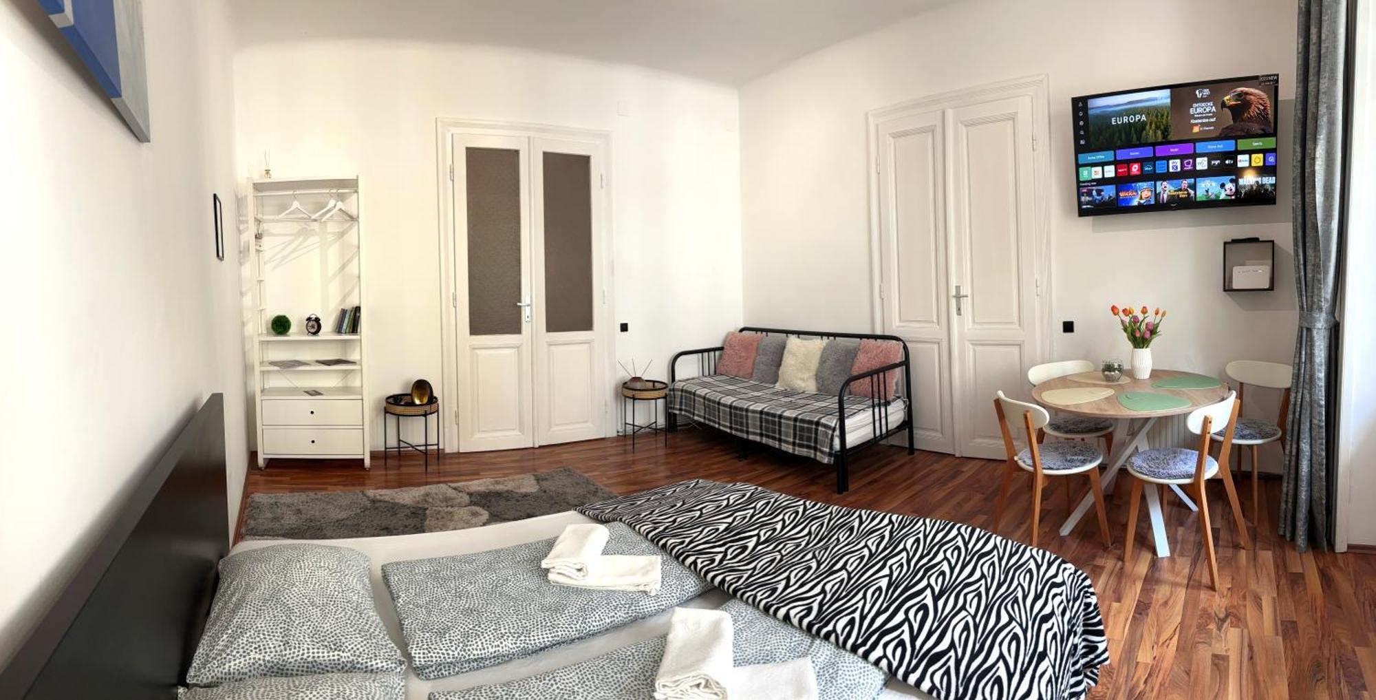 Big And Comfortable Mariahilfer Apartment Viena Exterior foto